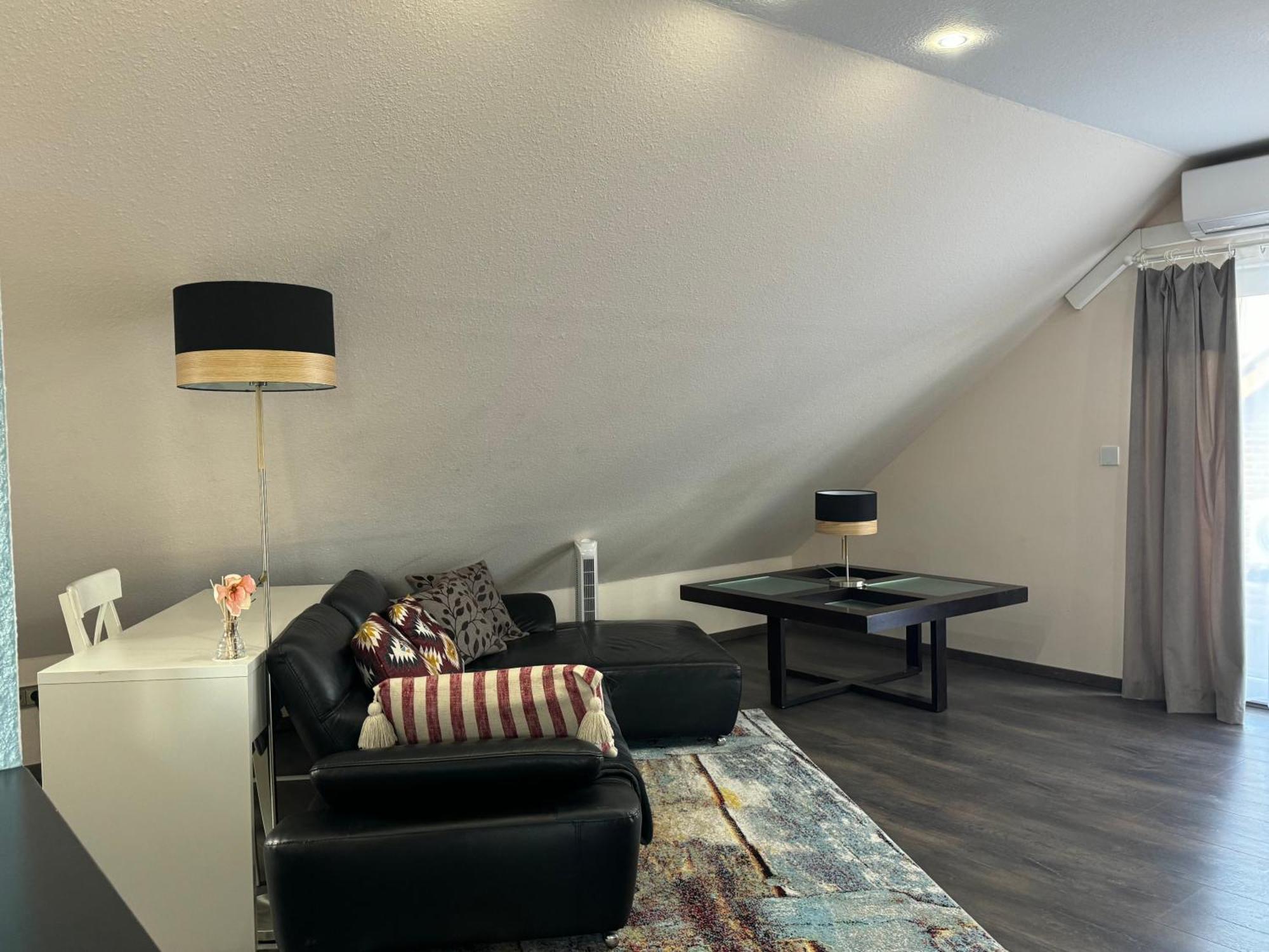 Modern House Gehrden Auf 2 Etagen, Nice Garten, Barbecue, Contactless Check-In, Free Parking المظهر الخارجي الصورة