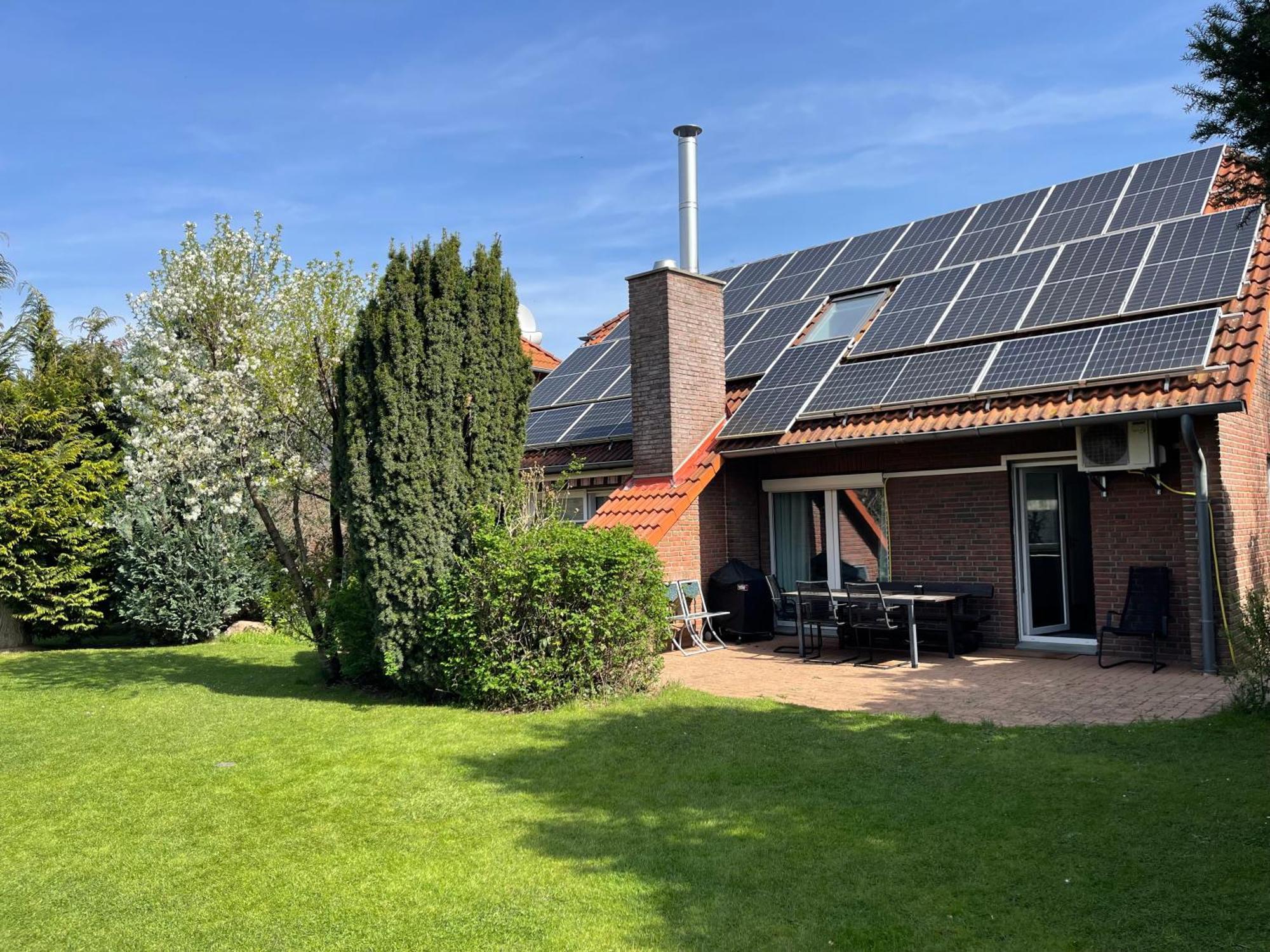 Modern House Gehrden Auf 2 Etagen, Nice Garten, Barbecue, Contactless Check-In, Free Parking المظهر الخارجي الصورة