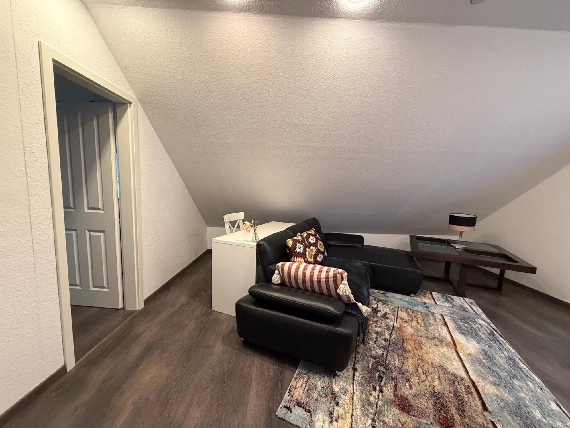 Modern House Gehrden Auf 2 Etagen, Nice Garten, Barbecue, Contactless Check-In, Free Parking المظهر الخارجي الصورة