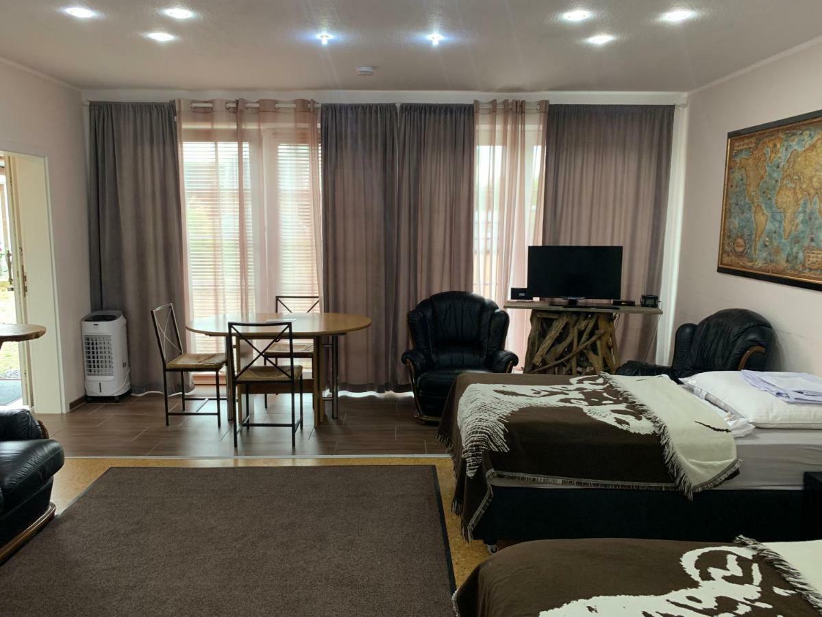 Modern House Gehrden Auf 2 Etagen, Nice Garten, Barbecue, Contactless Check-In, Free Parking المظهر الخارجي الصورة